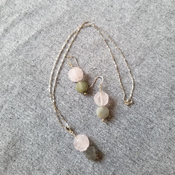Labradorite and rose quartz sterling silver gemstone earrings and necklace - Picture 3 of 5